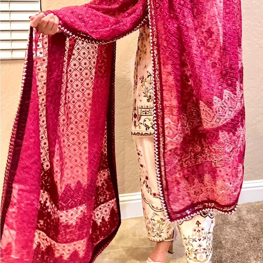 Faiza Saqlain- Size Small